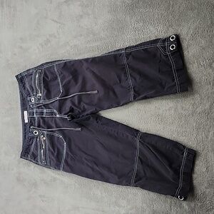 Point Zero Shorts Capris Womens Size 11 Waist Adjustable Zipper Pockets